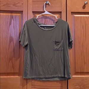 American Eagle tee